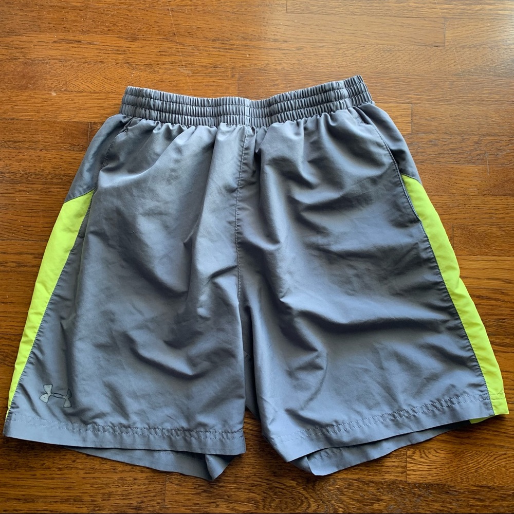 Boy’s Hurley Swim Trunks Gray Size Medium